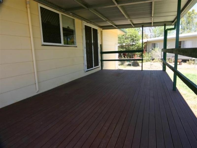 10 Russell Street, Dalby QLD 4405