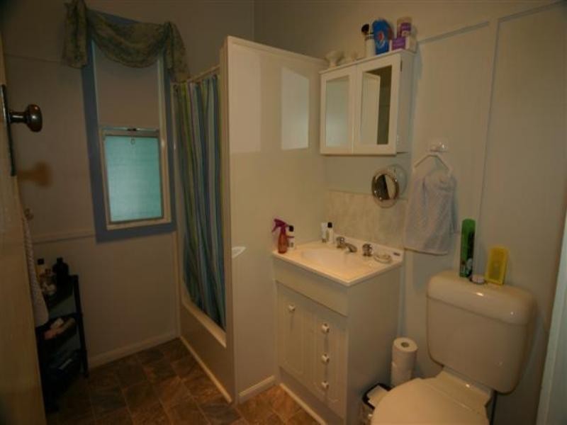 109 Bunya Street, Dalby QLD 4405