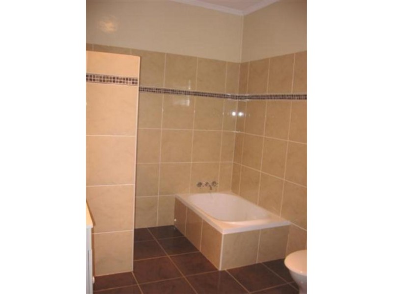 3 Hawthorne Street, Dalby QLD 4405