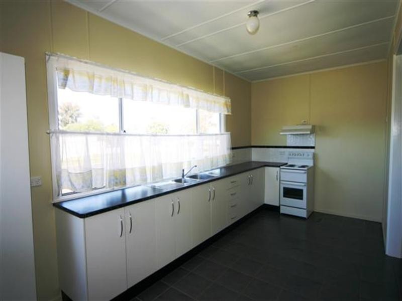 118 Bunya Street, Dalby QLD 4405