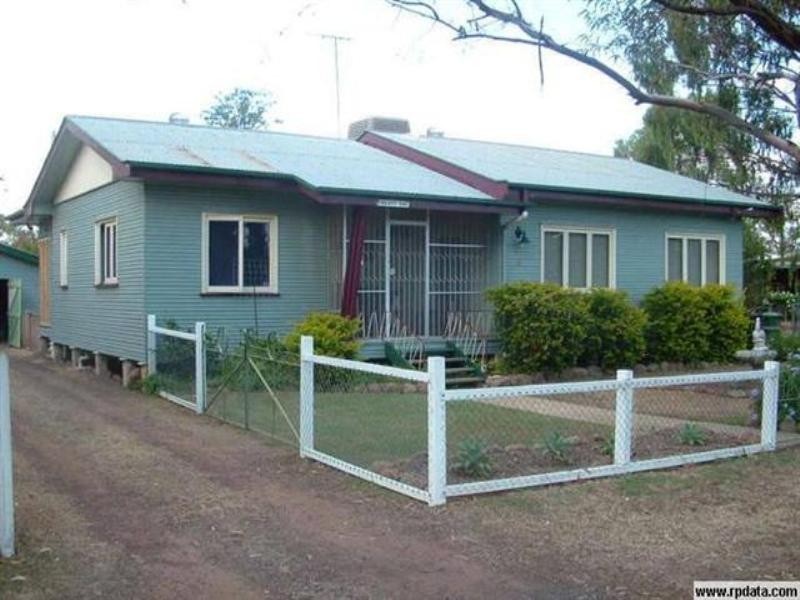 21 Coutts Street, Dalby QLD 4405