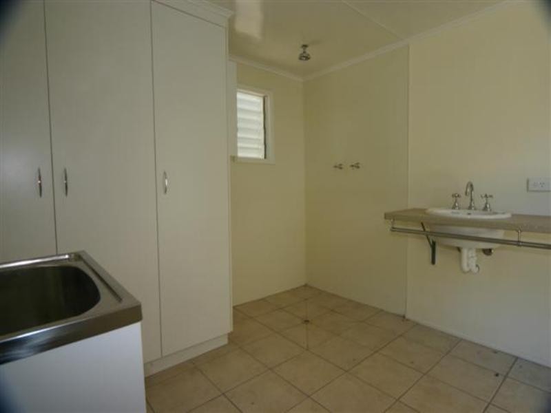 45 Bunya Street, Dalby QLD 4405