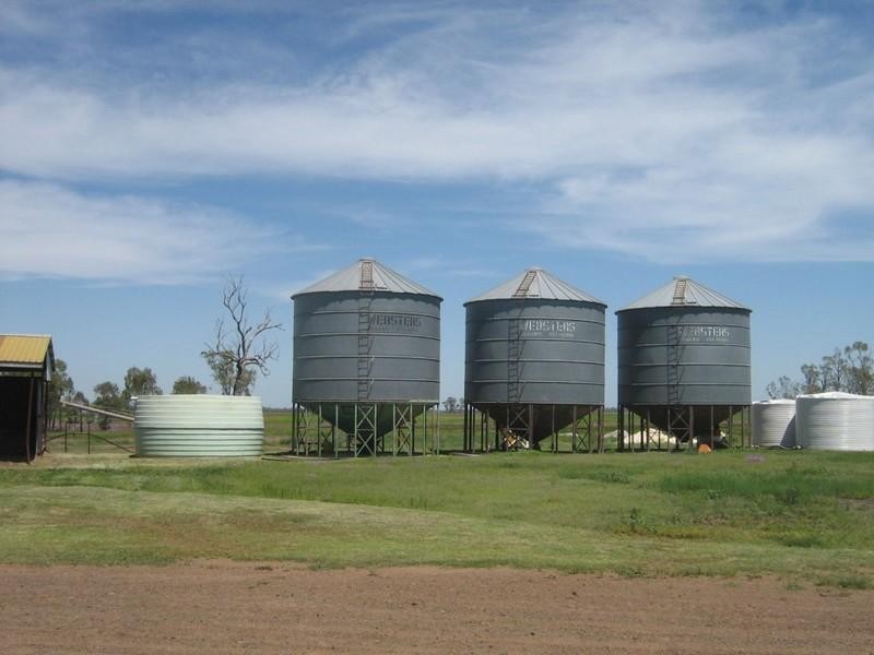 . BRYMAROO, Bowenville QLD 4404