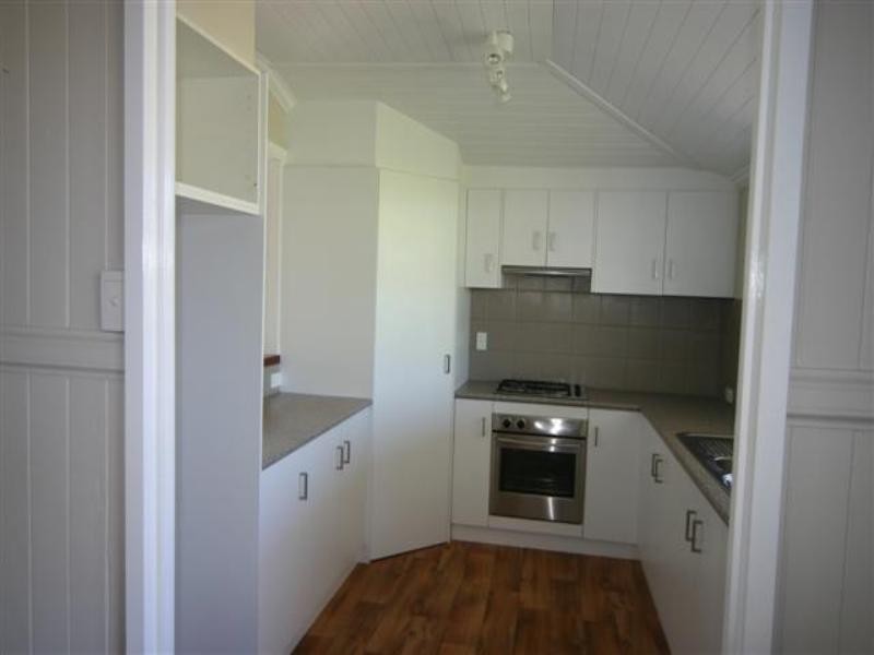 26 Bunya Street, Dalby QLD 4405