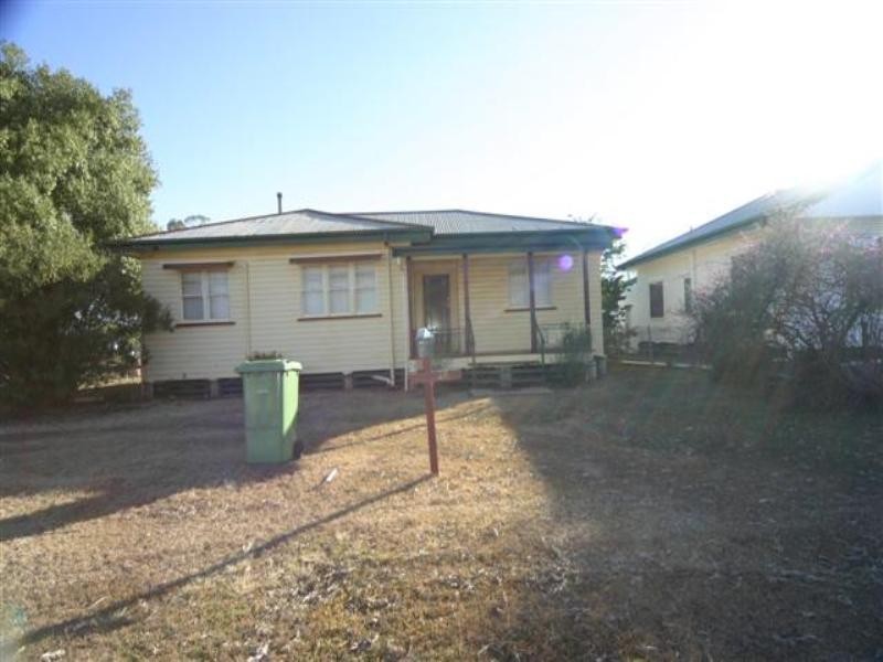 46 Palmer Street, Dalby QLD 4405