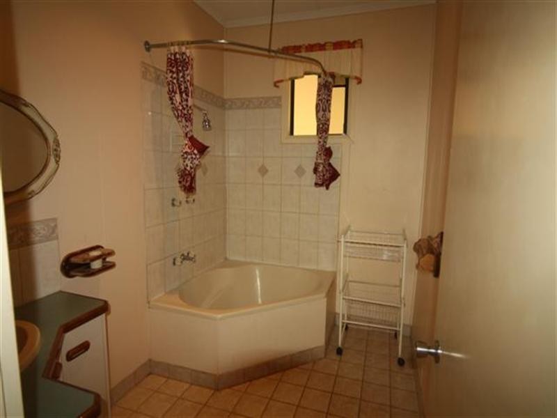 65 Myall Street, Dalby QLD 4405