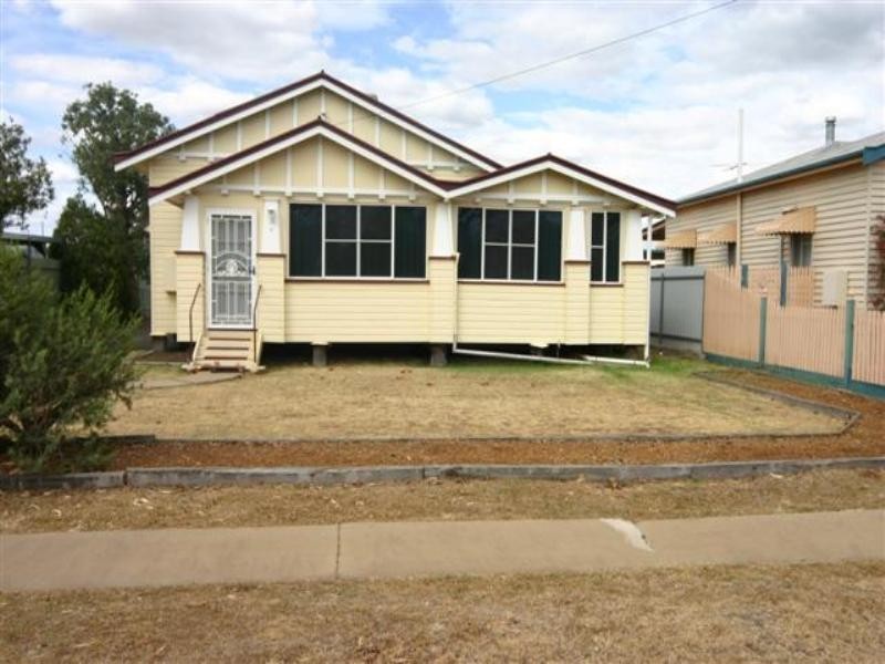 7 Patrick Street, Dalby QLD 4405