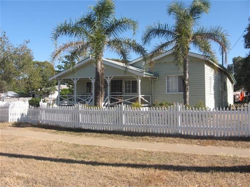 28 Arthur Street, Dalby QLD 4405