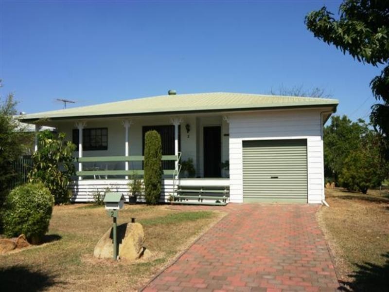 2 Lyons Court, Dalby QLD 4405