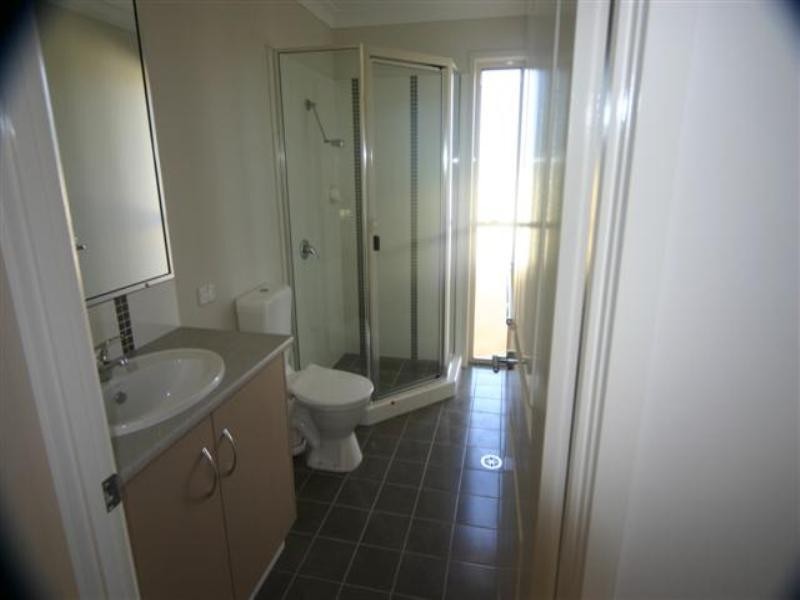 5 Keys Place, Dalby QLD 4405