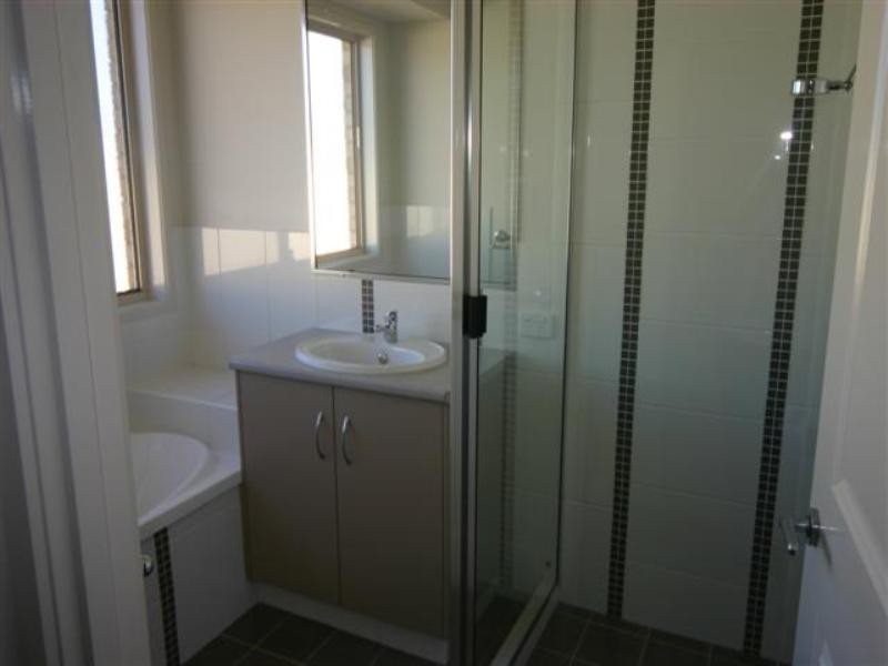 5 Keys Place, Dalby QLD 4405