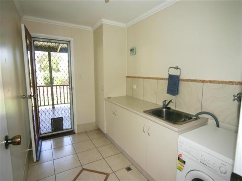 11 Leichhardt Avenue, Dalby QLD 4405