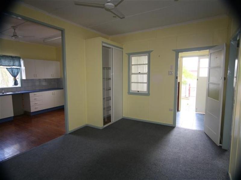 35 Palmer Street, Dalby QLD 4405