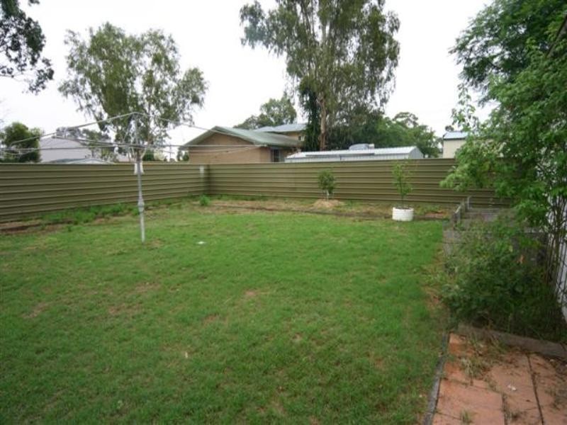 42 Geisel Street, Dalby QLD 4405