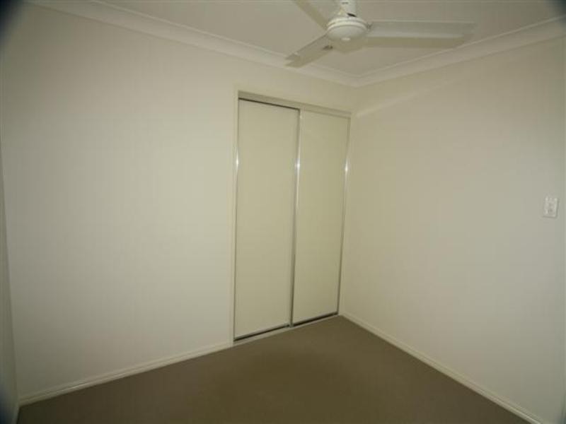 18 Gosden Drive, Dalby QLD 4405