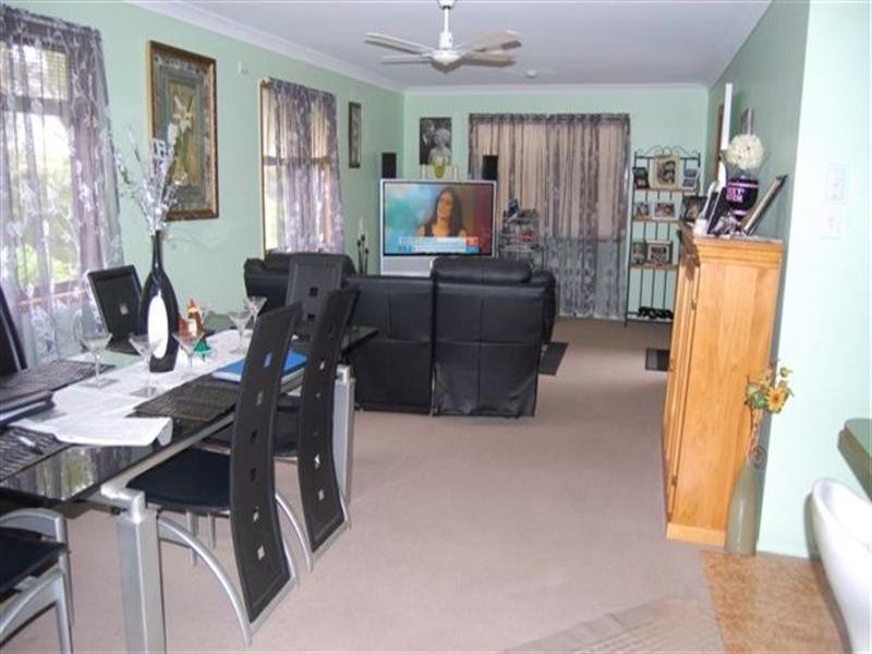 69 Wallace Street, Bell QLD 4408