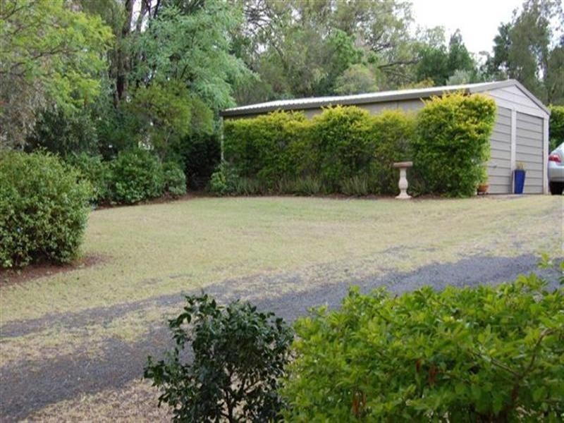 69 Wallace Street, Bell QLD 4408