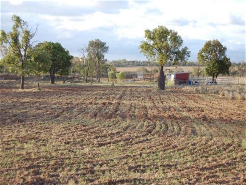 4001 Bunya Highway, Bell QLD 4408