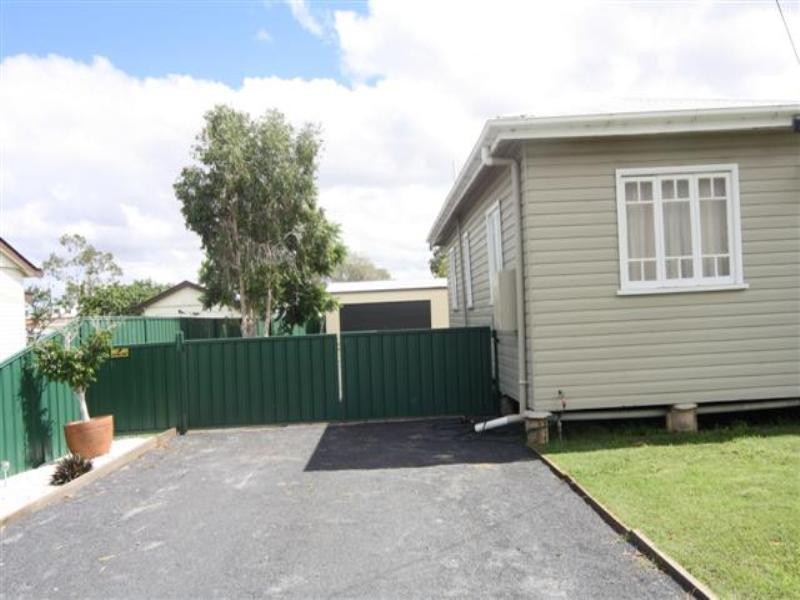 110 Pratten Street, Dalby QLD 4405