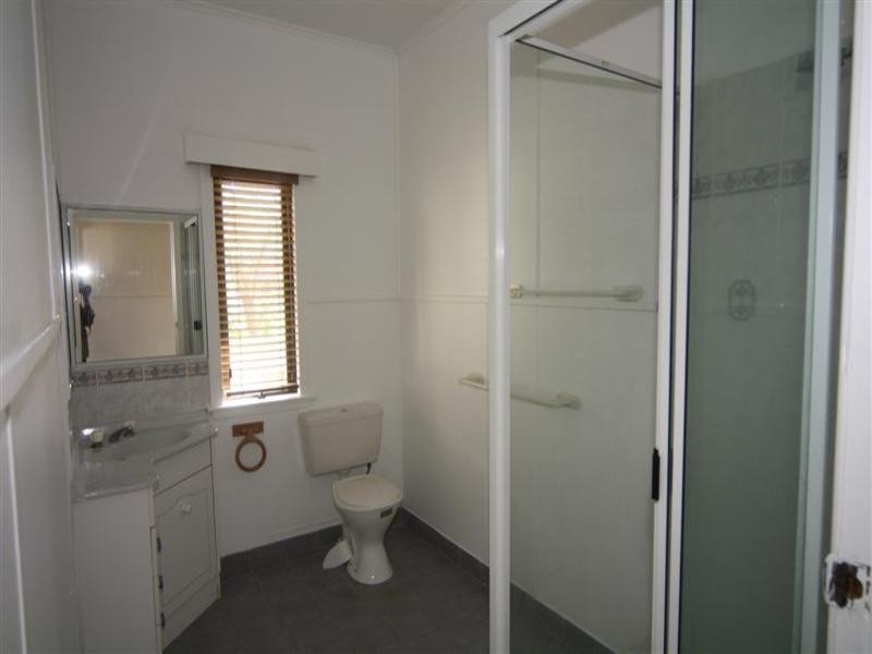 63 Nicholson Street, Dalby QLD 4405