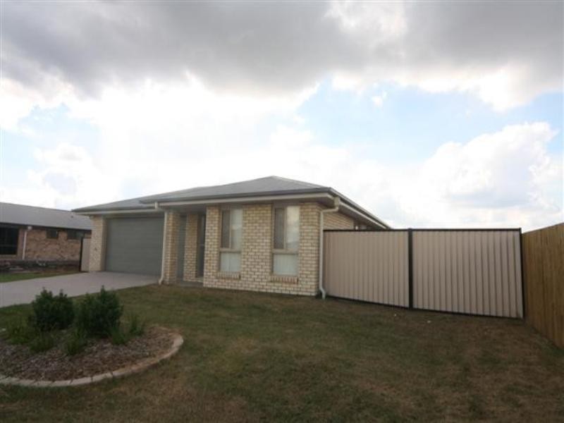 65 Diggers Drive, Dalby QLD 4405