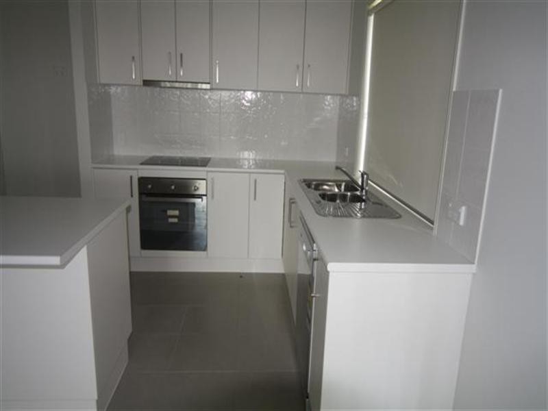 65 Diggers Drive, Dalby QLD 4405