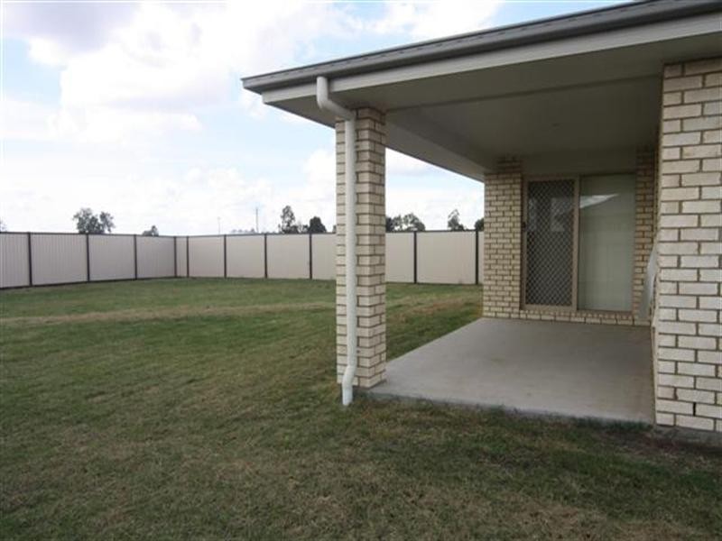 65 Diggers Drive, Dalby QLD 4405