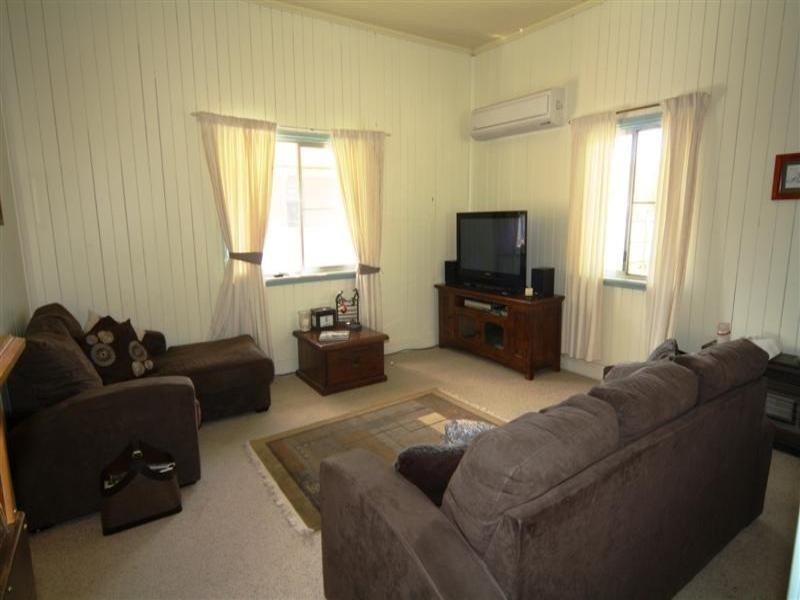 175 Pratten Street, Dalby QLD 4405