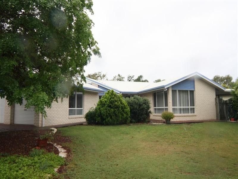 10 Lawson Street, Dalby QLD 4405