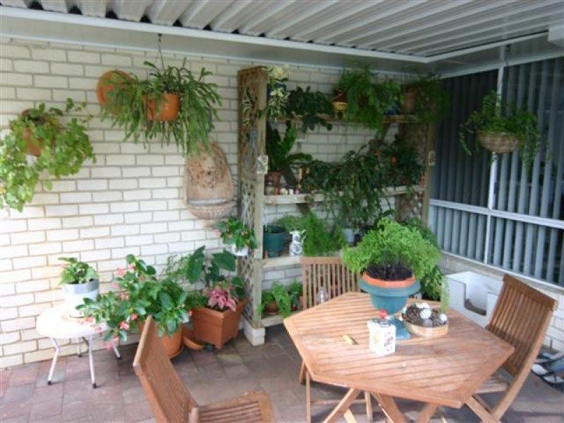 10 Lawson Street, Dalby QLD 4405