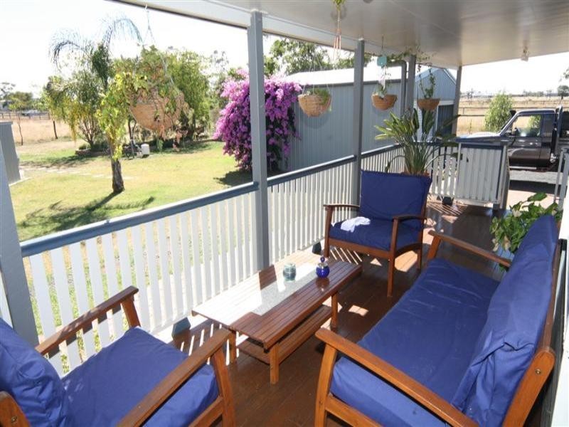 95 Hedge Road, Dalby QLD 4405