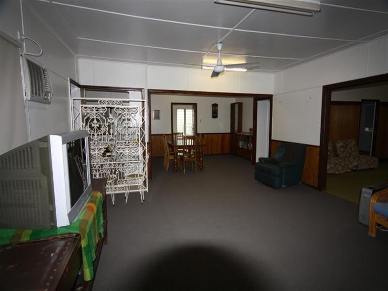 43 Jandowae Road, Dalby QLD 4405