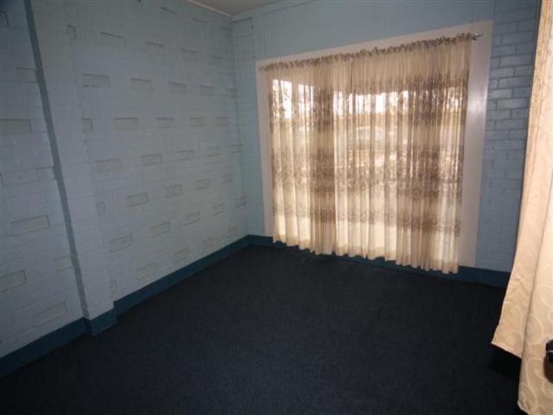 136 Drayton Street, Dalby QLD 4405