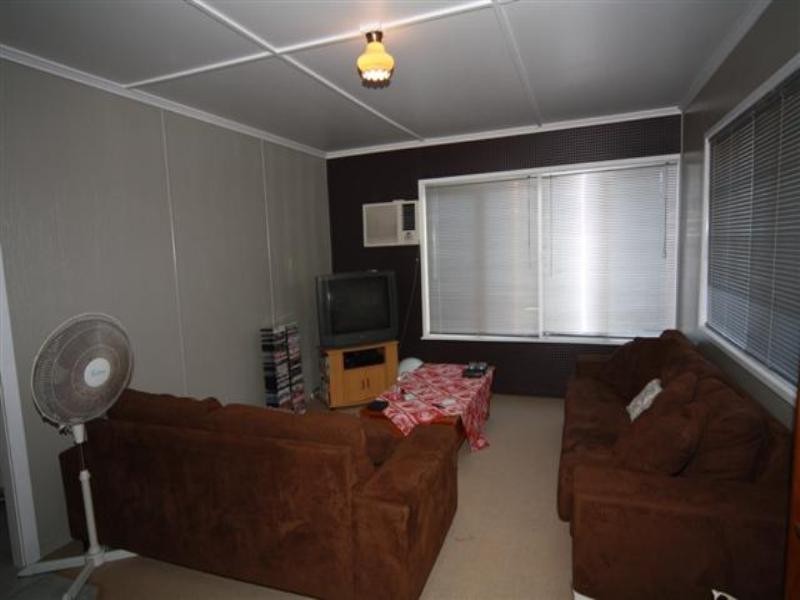 11 Homebush Street, Dalby QLD 4405