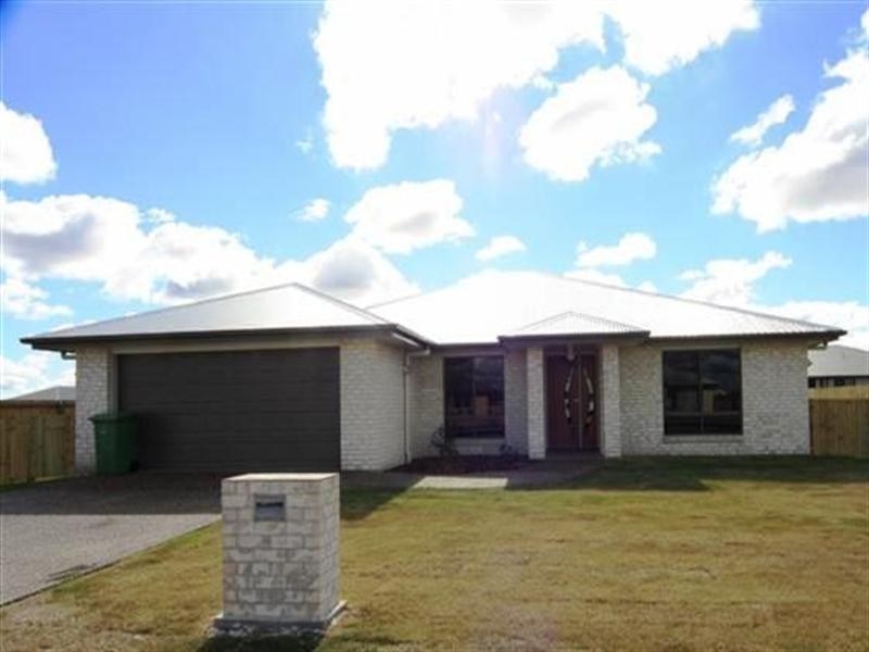 22 Diggers Drive, Dalby QLD 4405