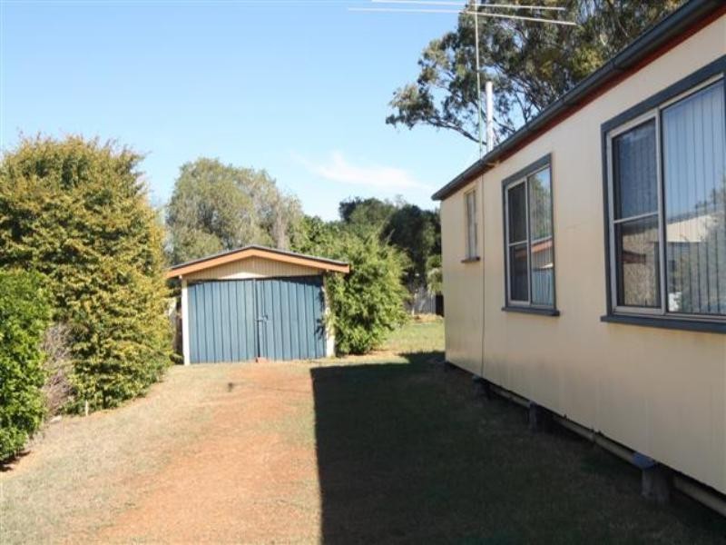10 North Street, Dalby QLD 4405