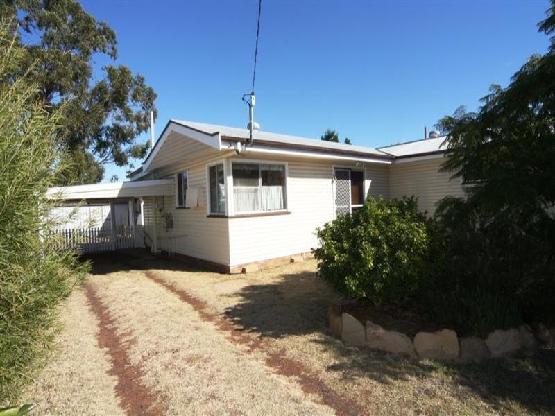 6 Morris Street, Dalby QLD 4405