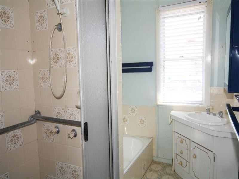 6 Morris Street, Dalby QLD 4405