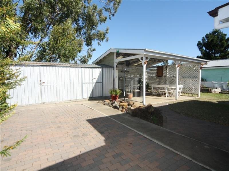 6 Morris Street, Dalby QLD 4405
