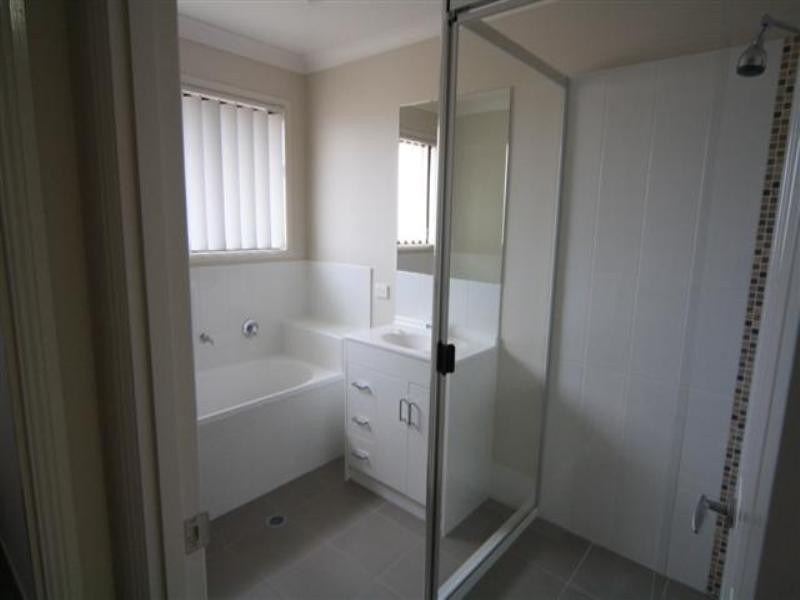 20(Lot 27) Vanessa Drive, Dalby QLD 4405