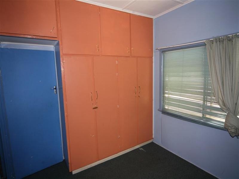 73 Nicholson Street, Dalby QLD 4405