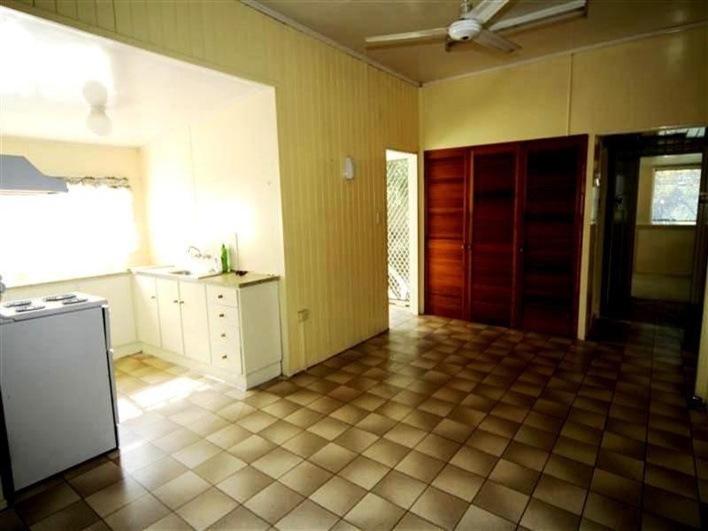 31 Bunya Street, Dalby QLD 4405