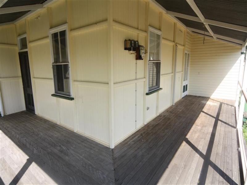 7 Lloyd Street, Dalby QLD 4405