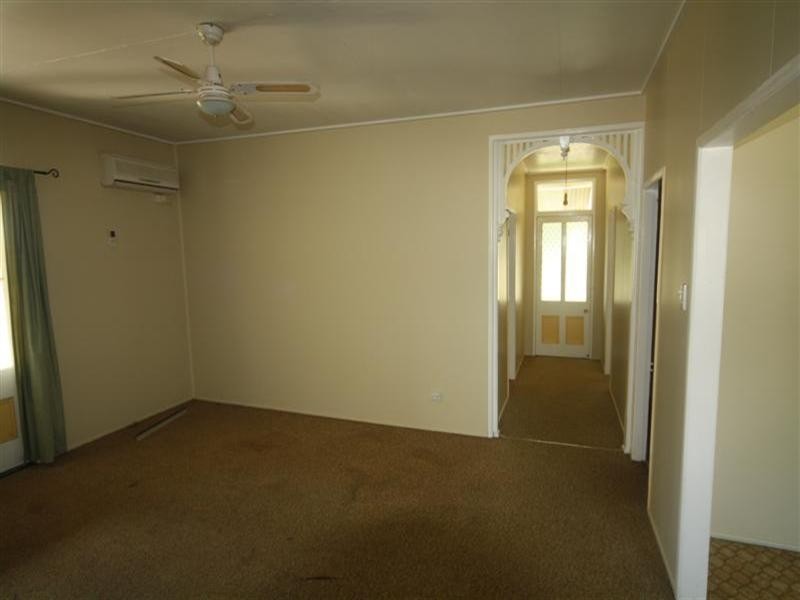 7 Lloyd Street, Dalby QLD 4405