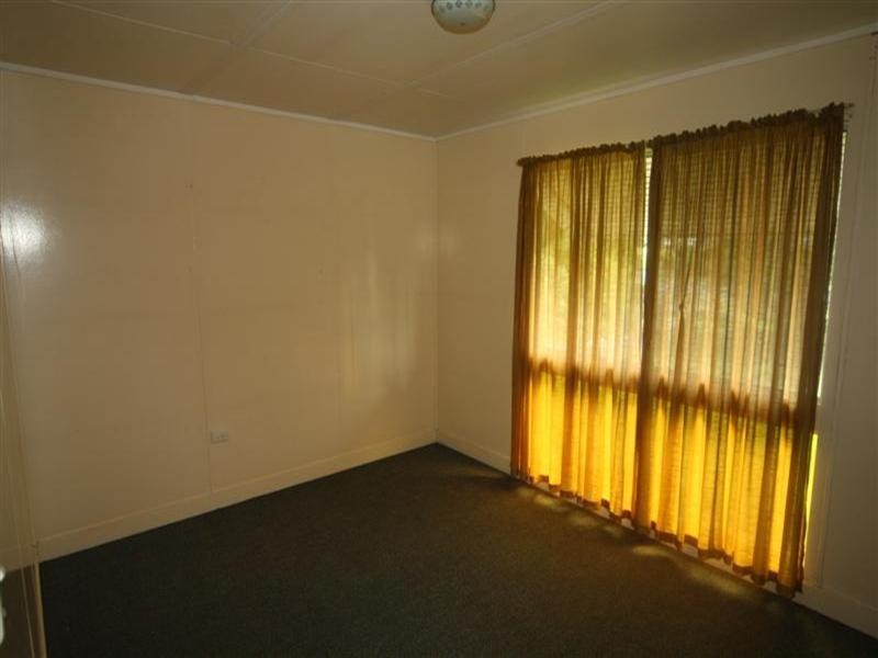 9 McQueen Street, Dalby QLD 4405