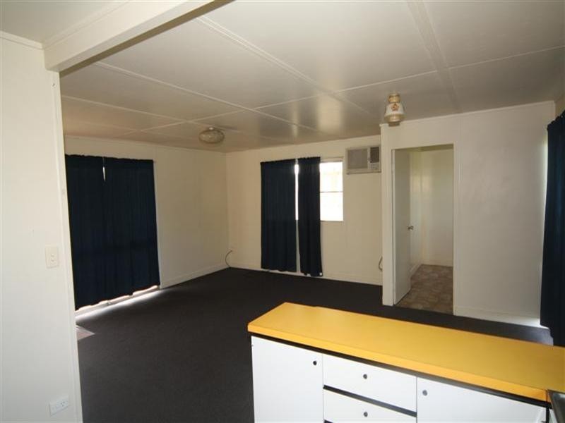 9 McQueen Street, Dalby QLD 4405