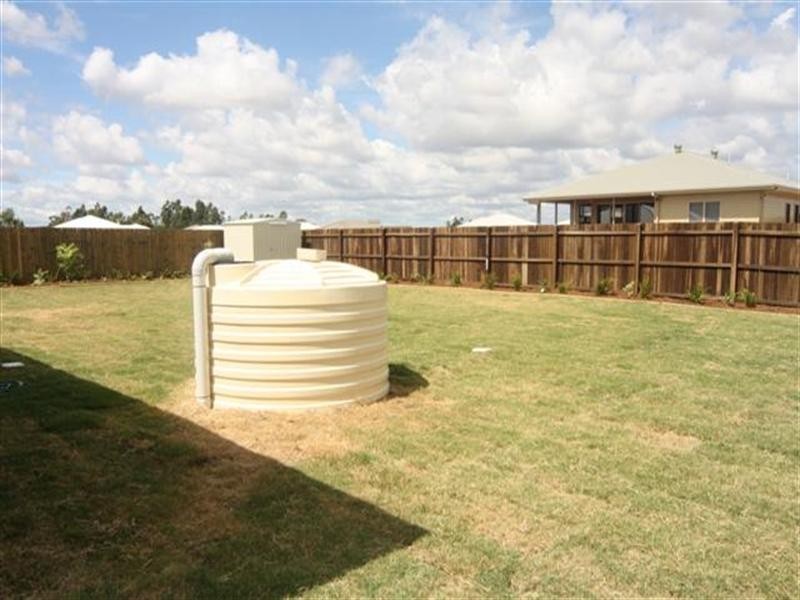 42 Diggers Drive, Dalby QLD 4405