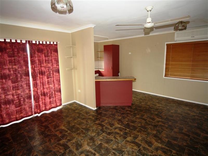 28 Owen Street, Dalby QLD 4405