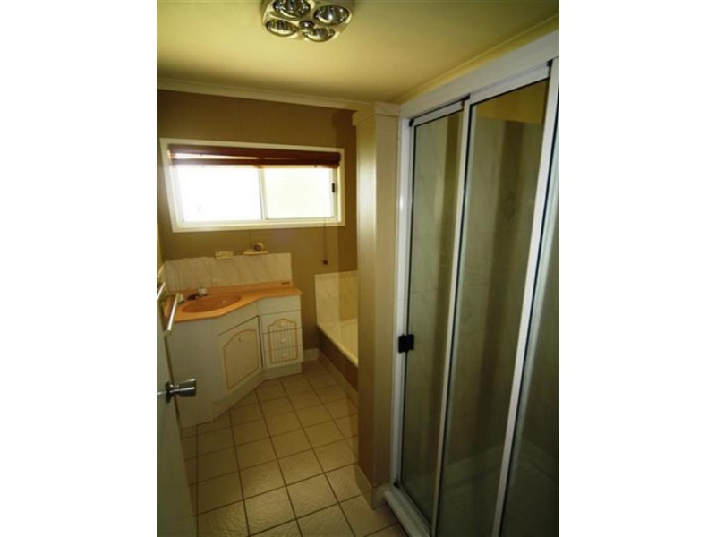 28 Owen Street, Dalby QLD 4405