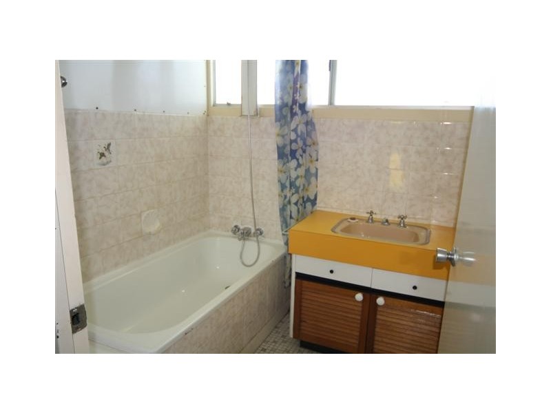 9 McQueen Street, Dalby QLD 4405